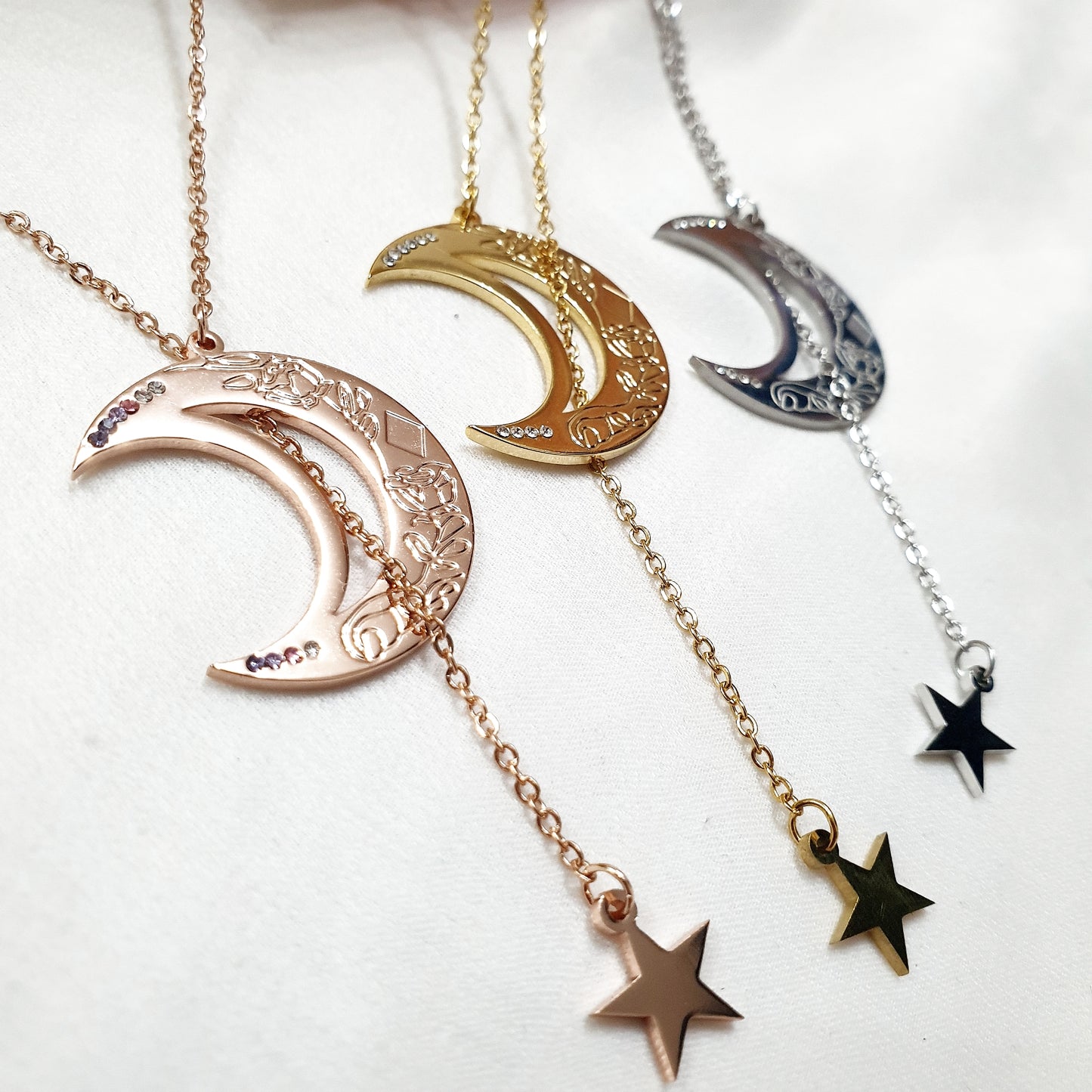 Crescent Moon Kiani Necklace - Exclusive to Tazeen - No Clasp Interlock Chain - Easy to where Able Friendly - Made specially to join in the front